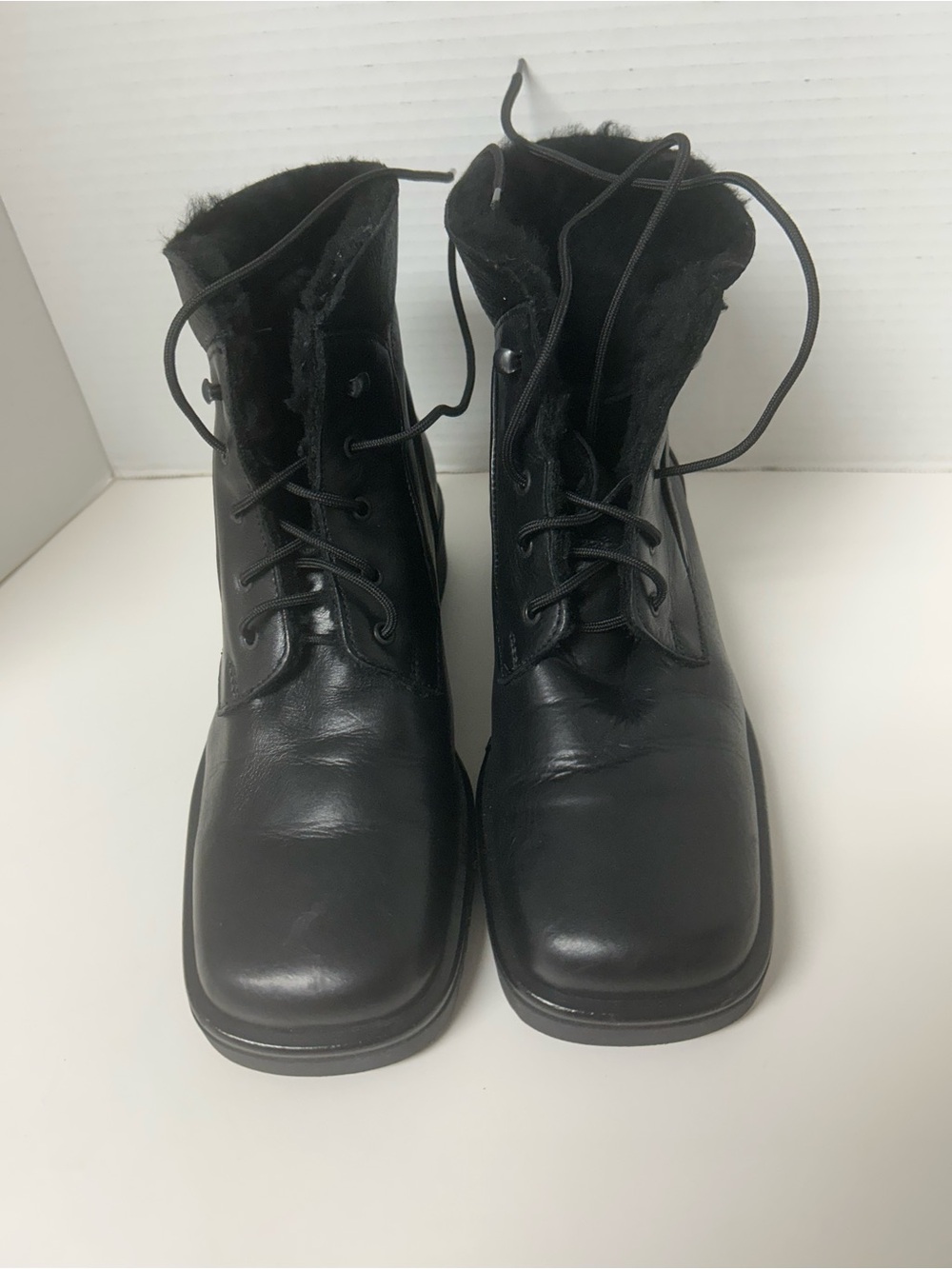 New Dalle Marche Black Leather Fur-Lined Combat Boots EU 37 US 6.5 - 7